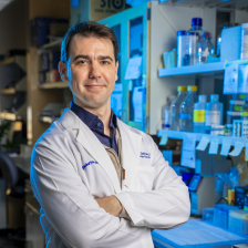 Dr. Nicholas DeVito in his lab at Duke